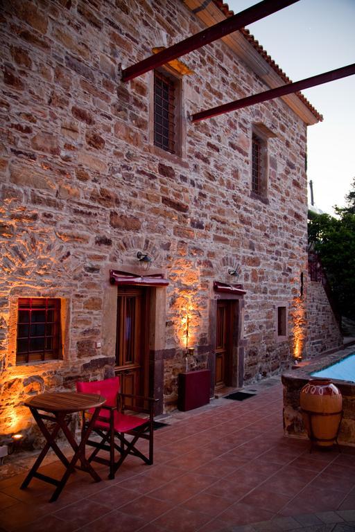 Mouzaliko Guesthouse Mansion Kampochora  Стая снимка